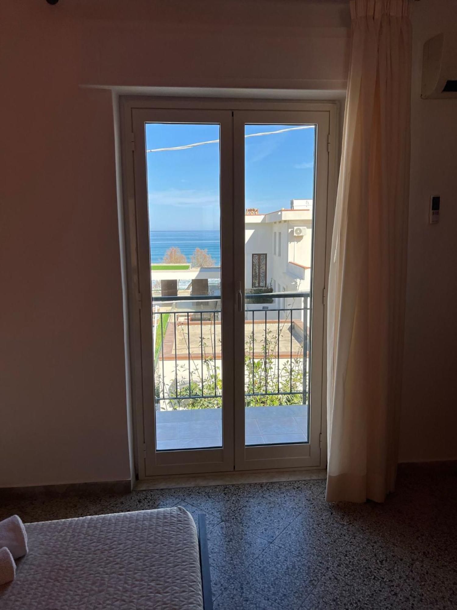 Appartamento Casa Scirocco Cefalù Esterno foto